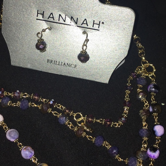 Hannah Necklace and Earrings set - Picture 5 of 6